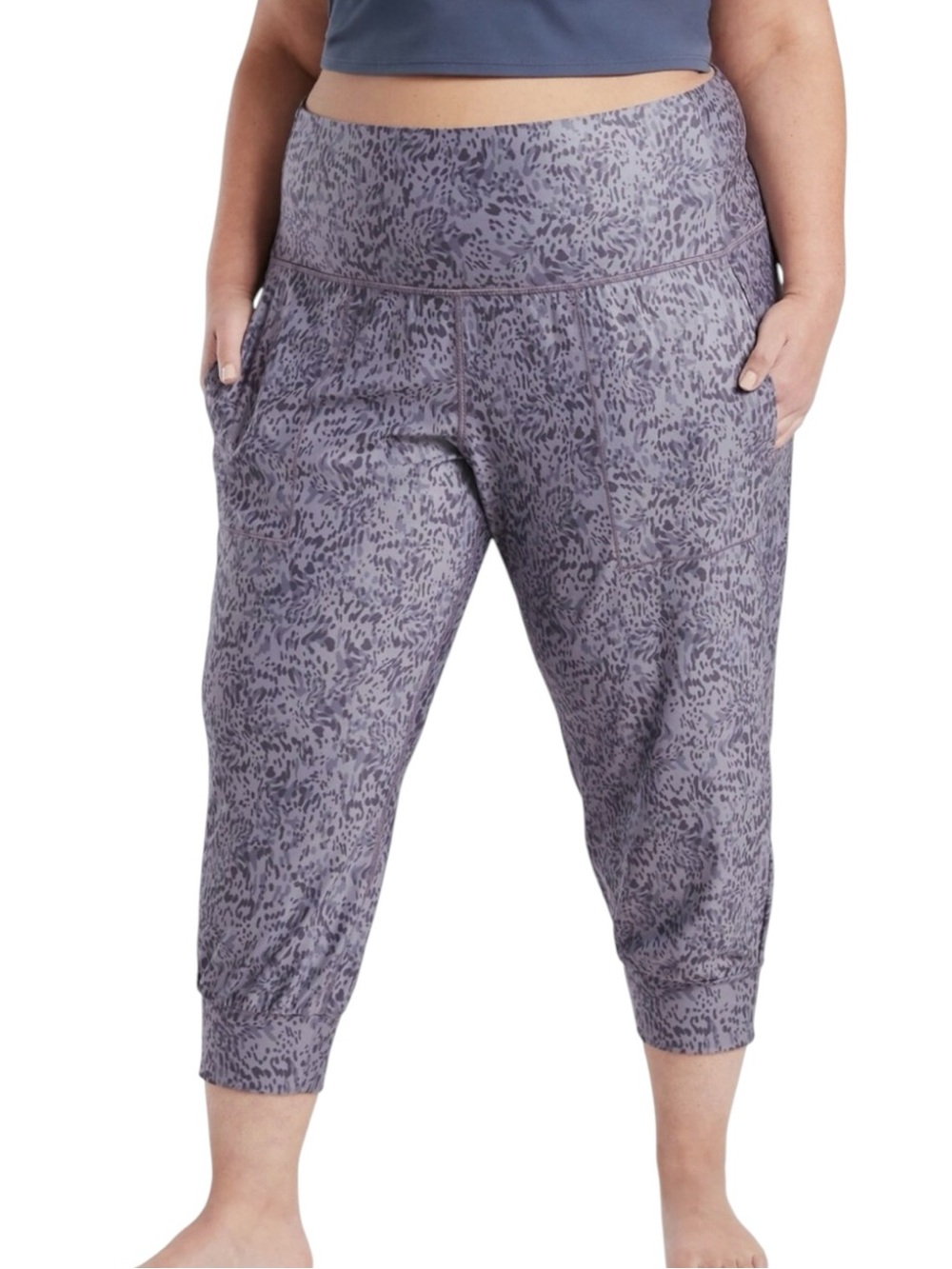 ATHLETA: Salutation Printed Crop Jogger - Size XL